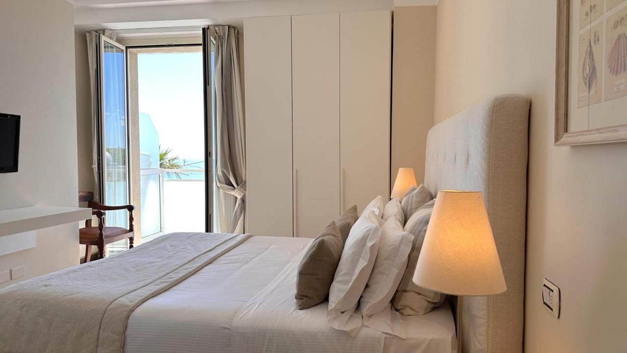 Residence Lungomare - Charming Apartments Riccione Ngoại thất bức ảnh