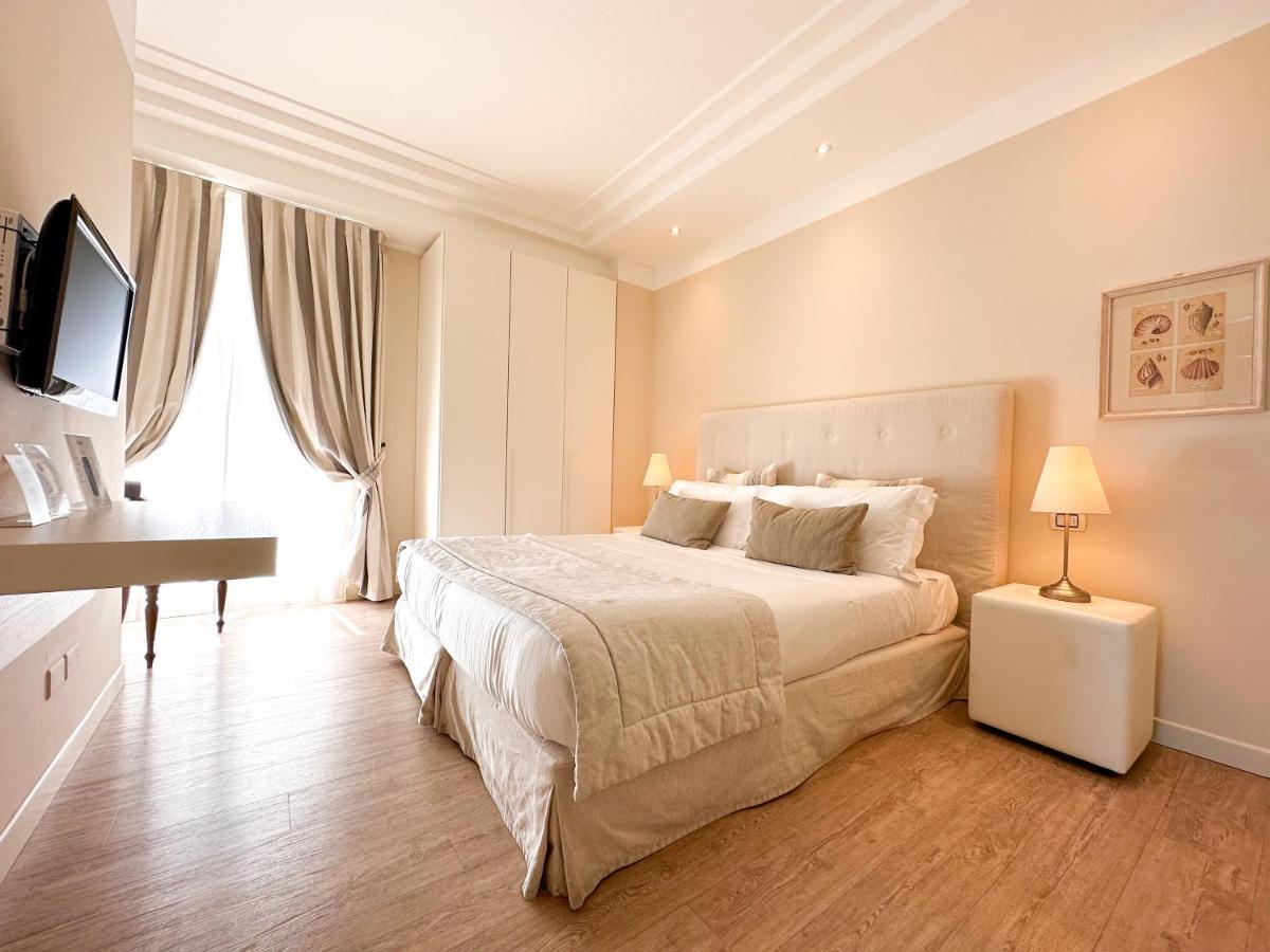 Residence Lungomare - Charming Apartments Riccione Ngoại thất bức ảnh