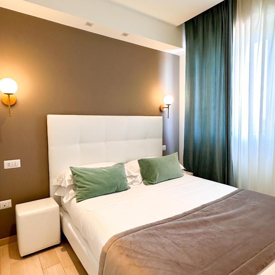 Residence Lungomare - Charming Apartments Riccione Ngoại thất bức ảnh