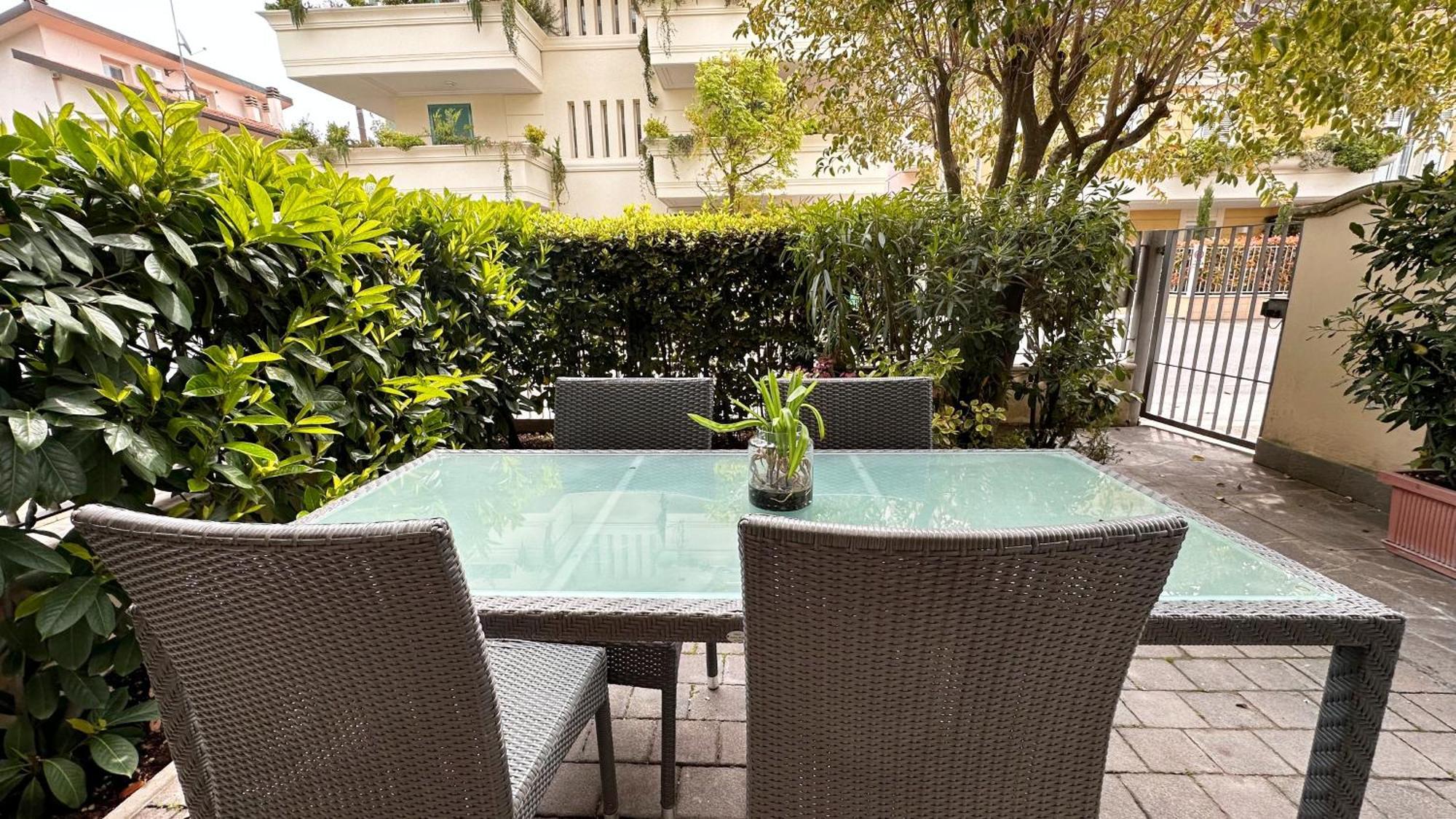 Residence Lungomare - Charming Apartments Riccione Ngoại thất bức ảnh