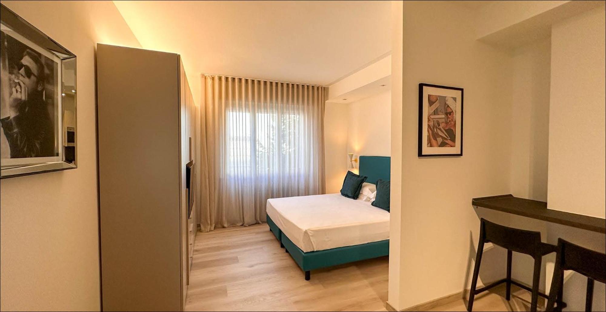 Residence Lungomare - Charming Apartments Riccione Phòng bức ảnh