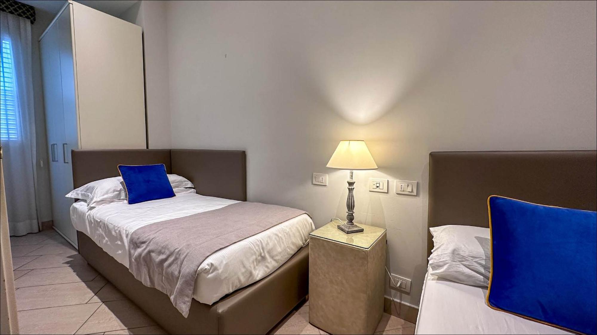 Residence Lungomare - Charming Apartments Riccione Ngoại thất bức ảnh