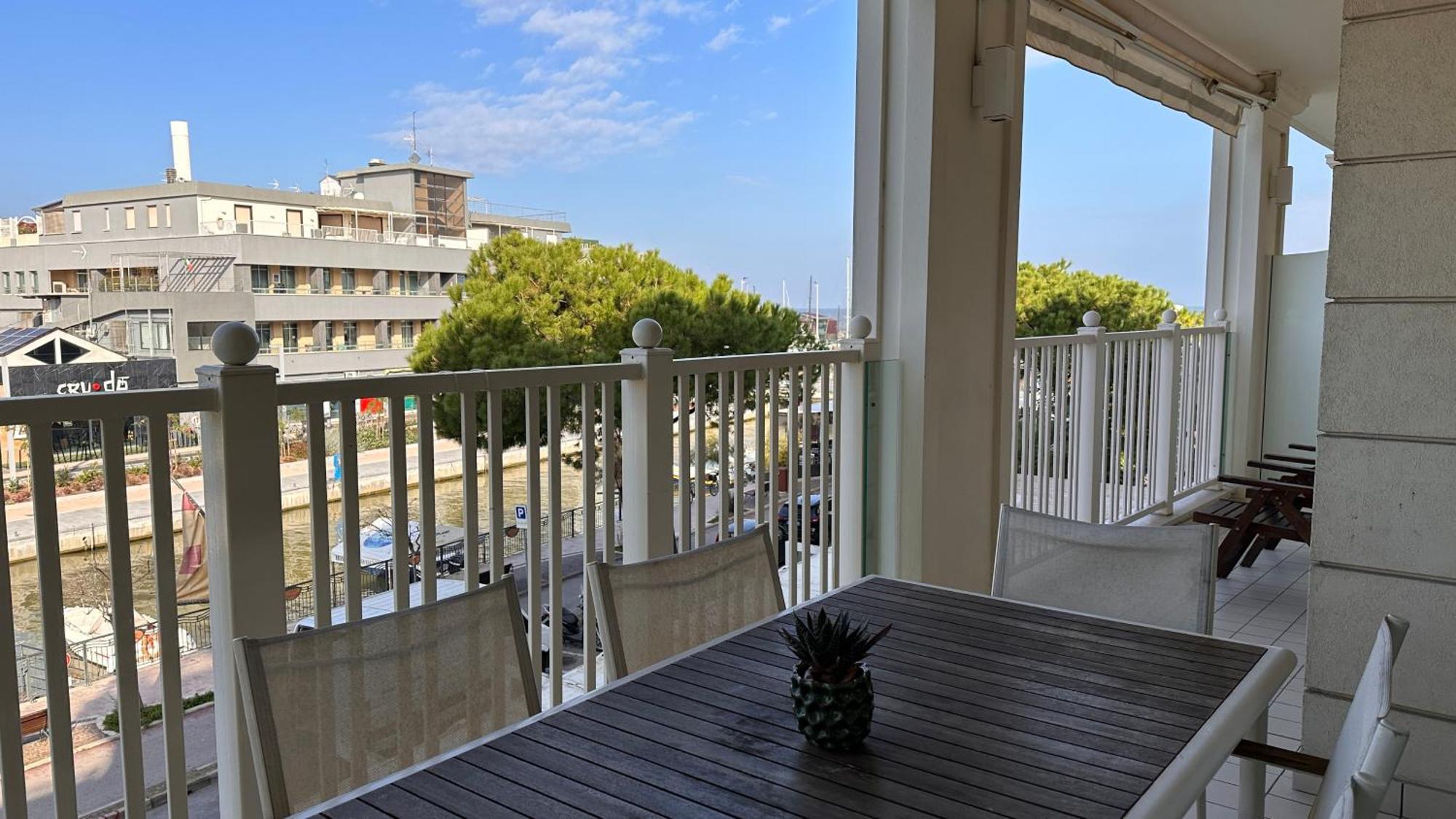 Residence Lungomare - Charming Apartments Riccione Ngoại thất bức ảnh