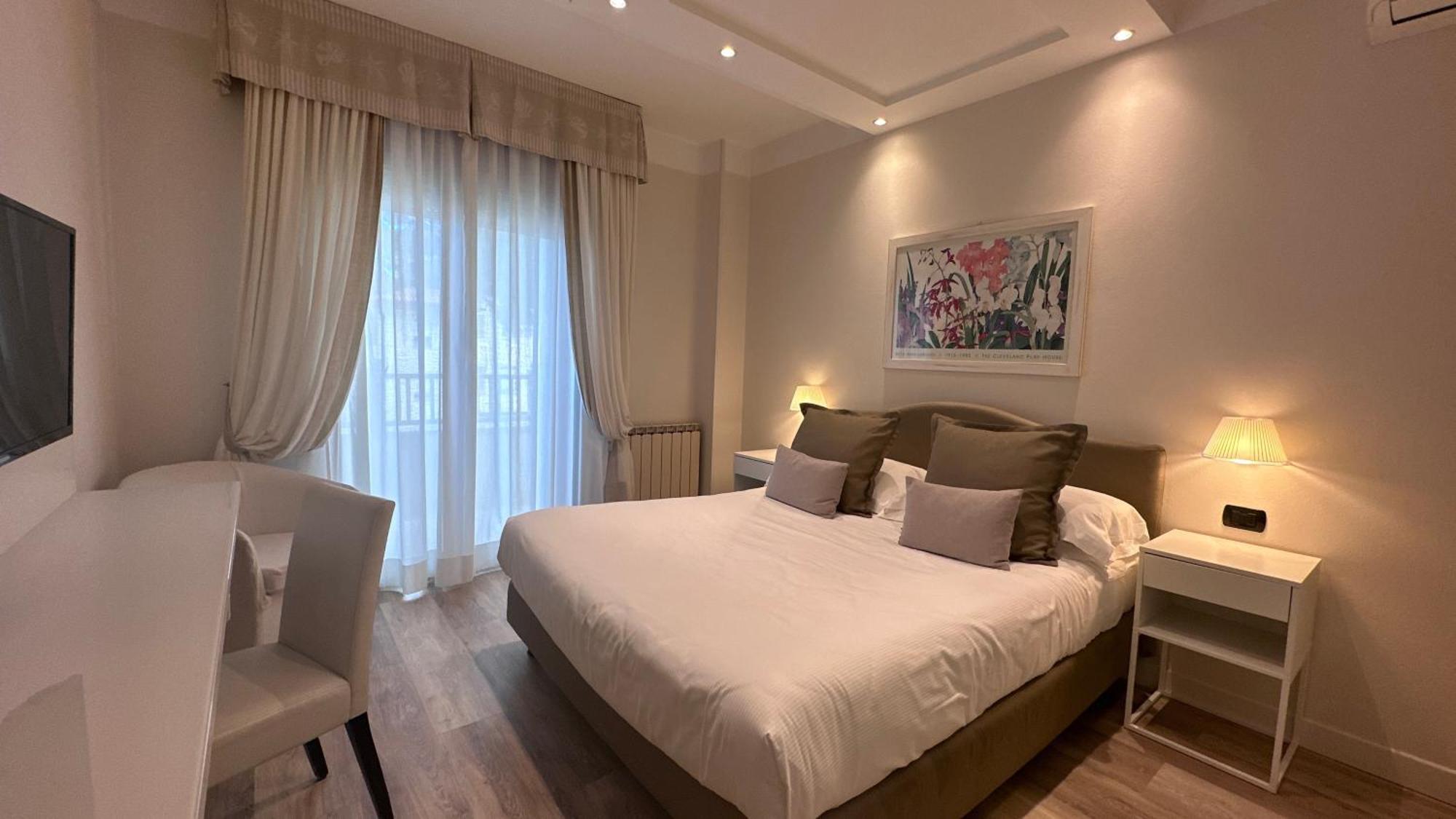 Residence Lungomare - Charming Apartments Riccione Ngoại thất bức ảnh