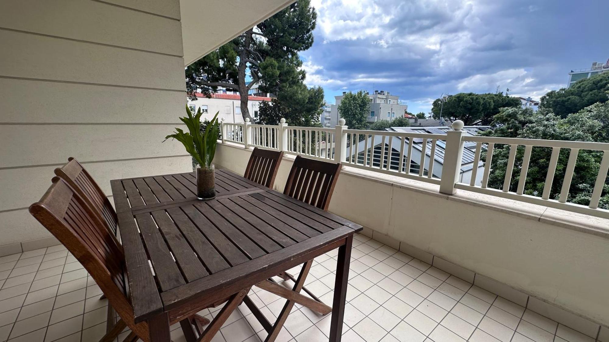 Residence Lungomare - Charming Apartments Riccione Ngoại thất bức ảnh