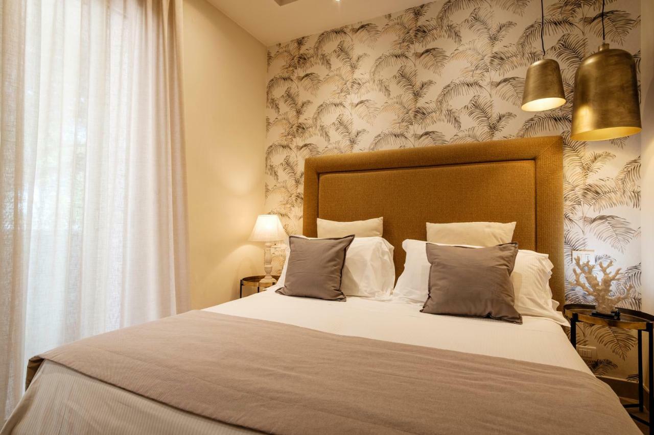 Residence Lungomare - Charming Apartments Riccione Ngoại thất bức ảnh